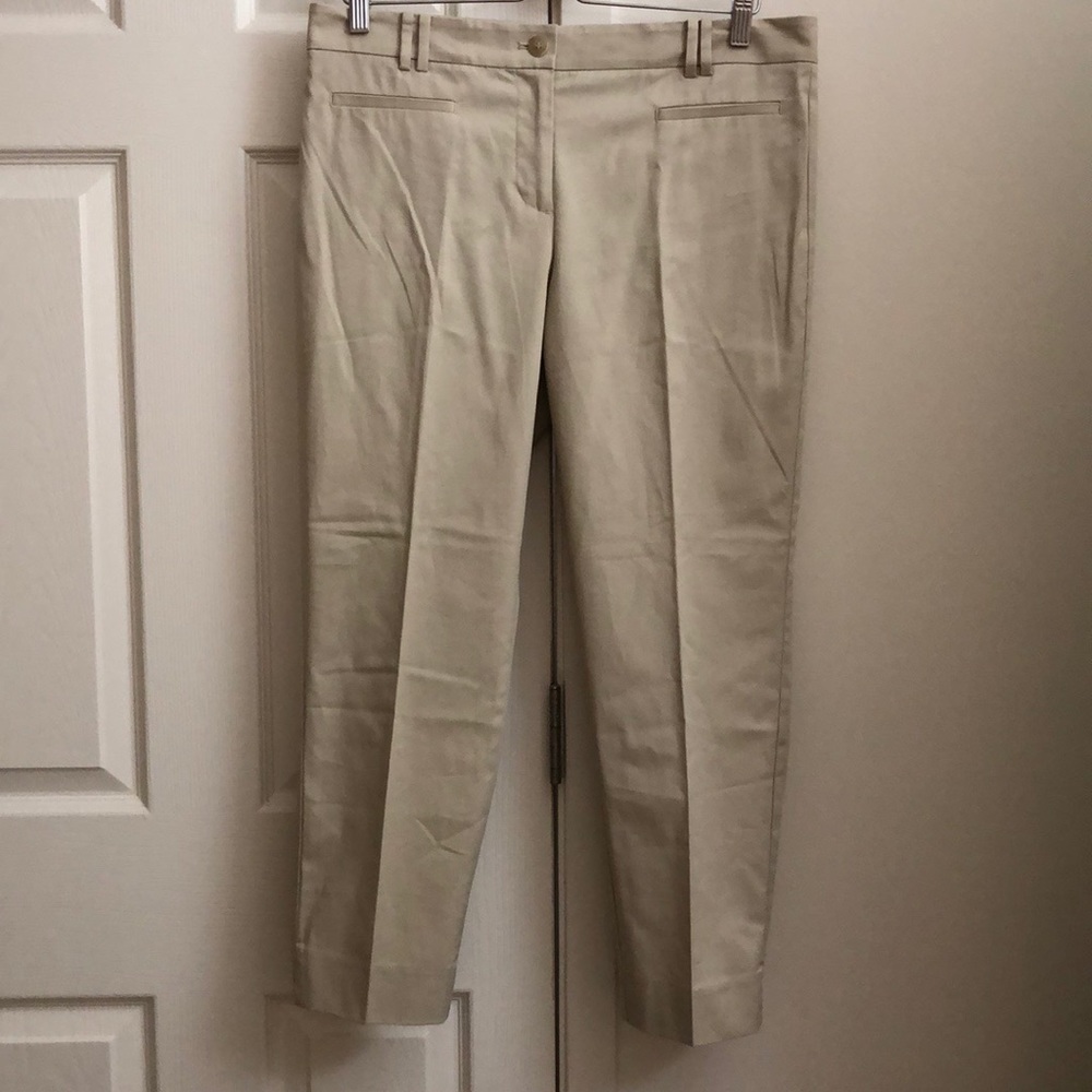 Ann Taylor Pant size 8